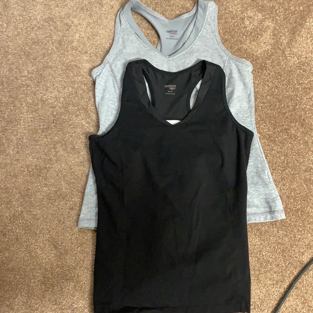 Bundle of 2 women’s athletic workout tank tops